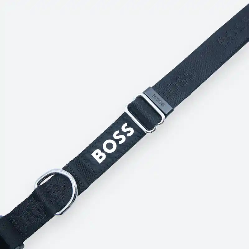 boss dog essentials leash in black closeup