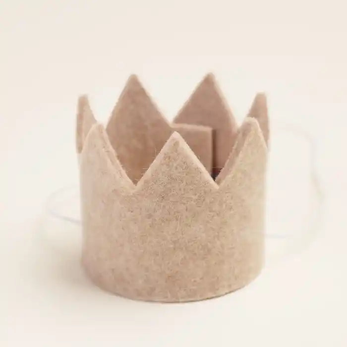beige felt crown for pets