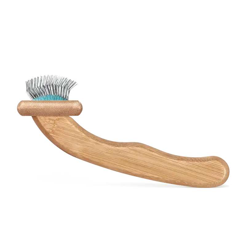 side view of artero stella slicker brush